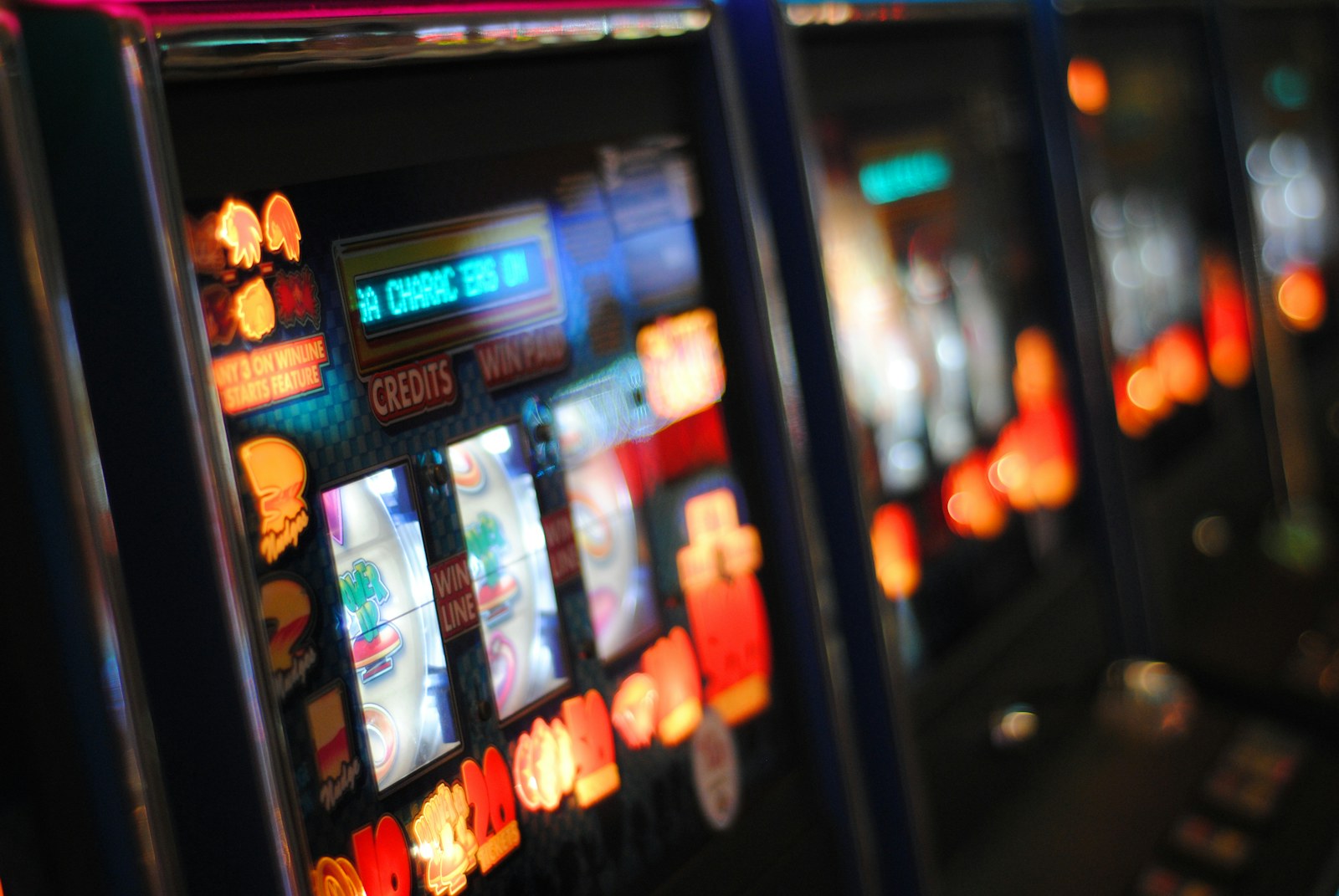 Szeged: blackjack asztal játékeszközökkel